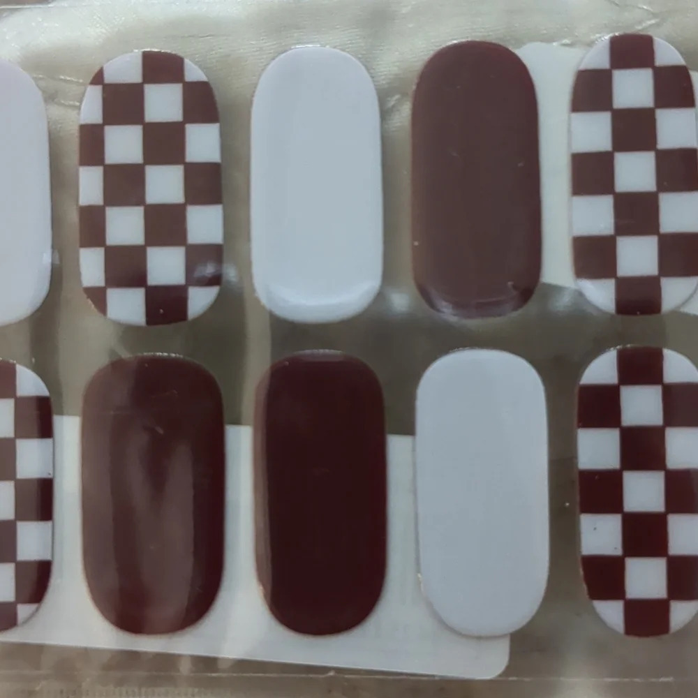 Checkerboard Nail Art Strip Wraps Full Cover Nail Stickers 16Pcs/Sheet